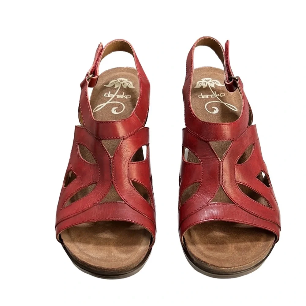 Dansko Felicia Studded Red Leather Comfort Wedges Size 41